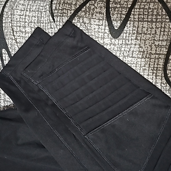 Like new Pink leggings - Picture 3 of 4